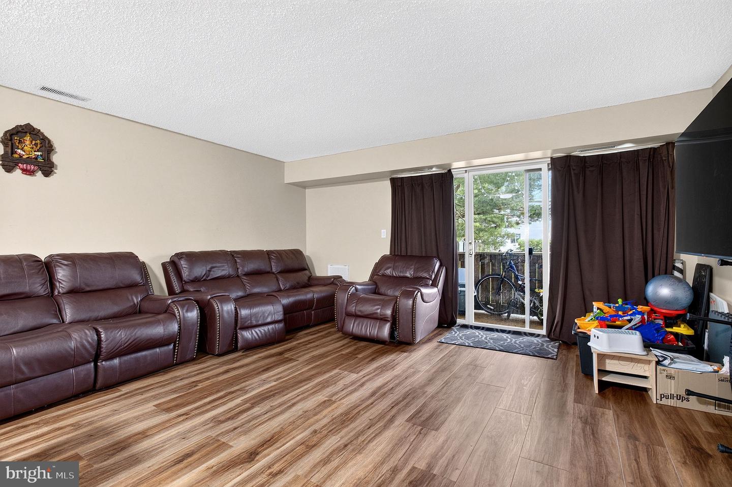 619 Aspen Dr Property Photo 7
