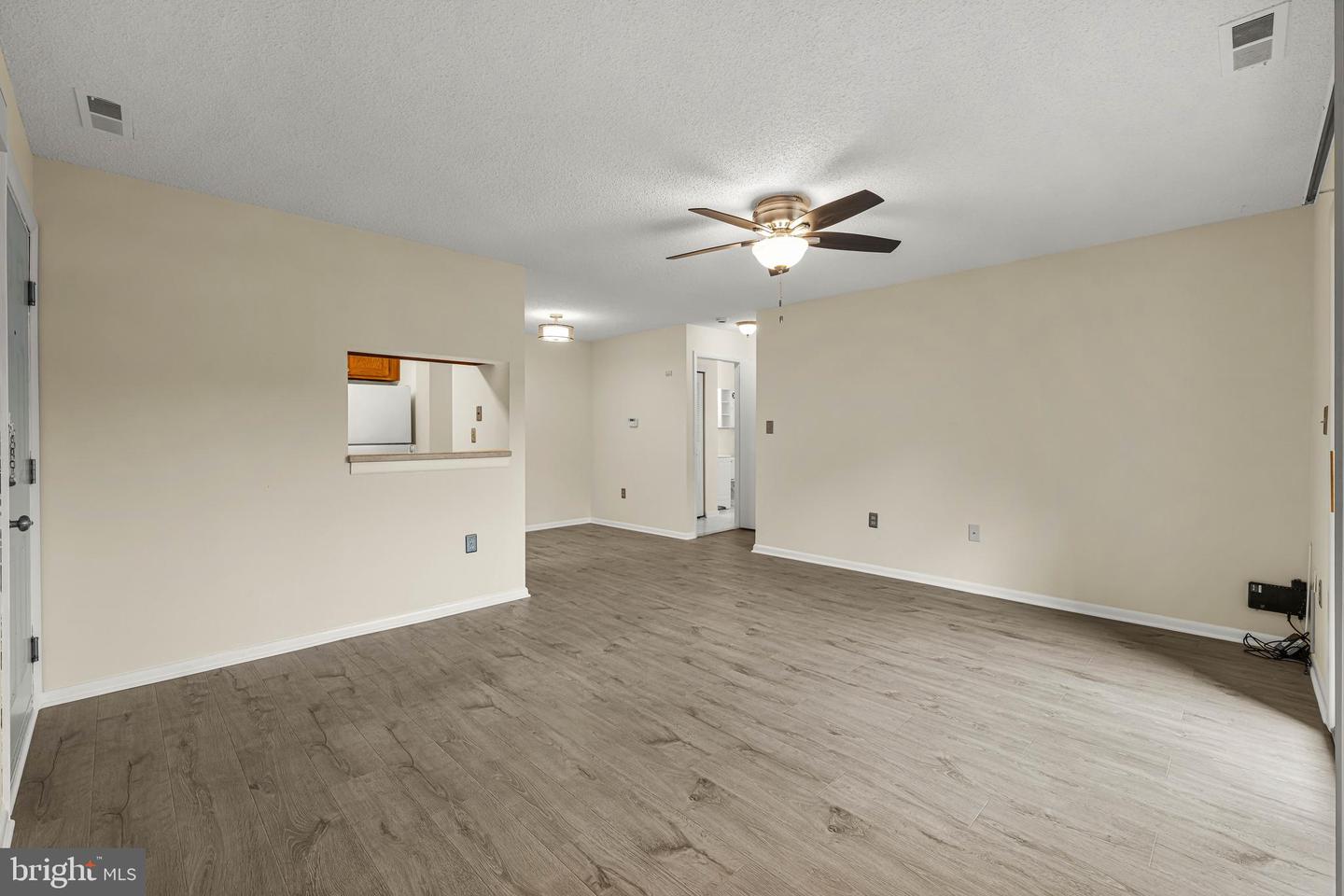 1907 Ravens Crest Drive Property Photo 12