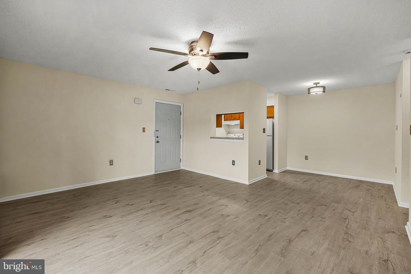 1907 Ravens Crest Drive Property Photo 13