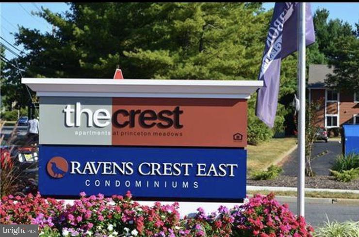 1907 Ravens Crest Drive Property Photo 32