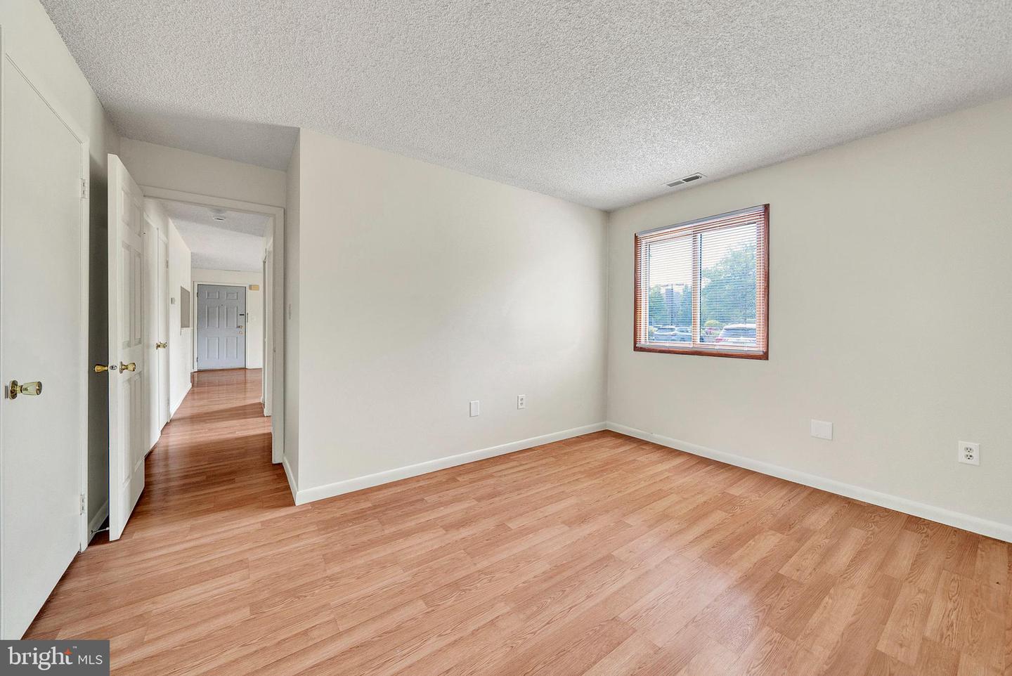 601 Ravens Crest Dr Property Photo 8