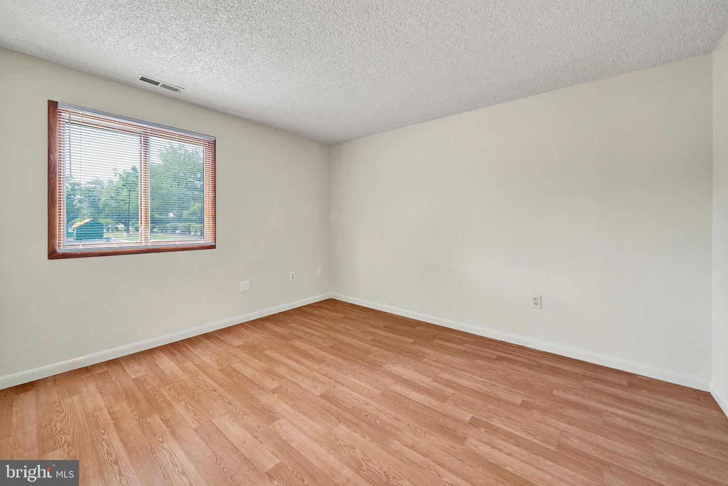 601 Ravens Crest Dr Property Photo 12
