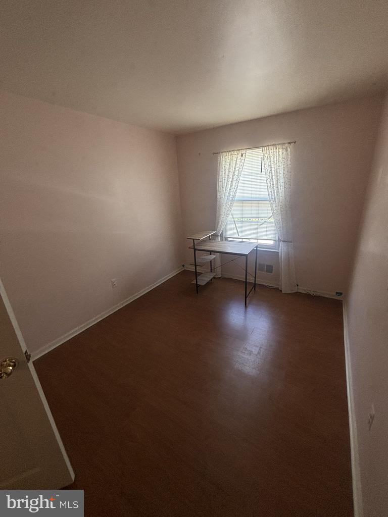 211 Gambocz Ct Property Photo 13