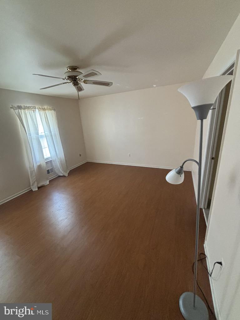 211 Gambocz Ct Property Photo 20