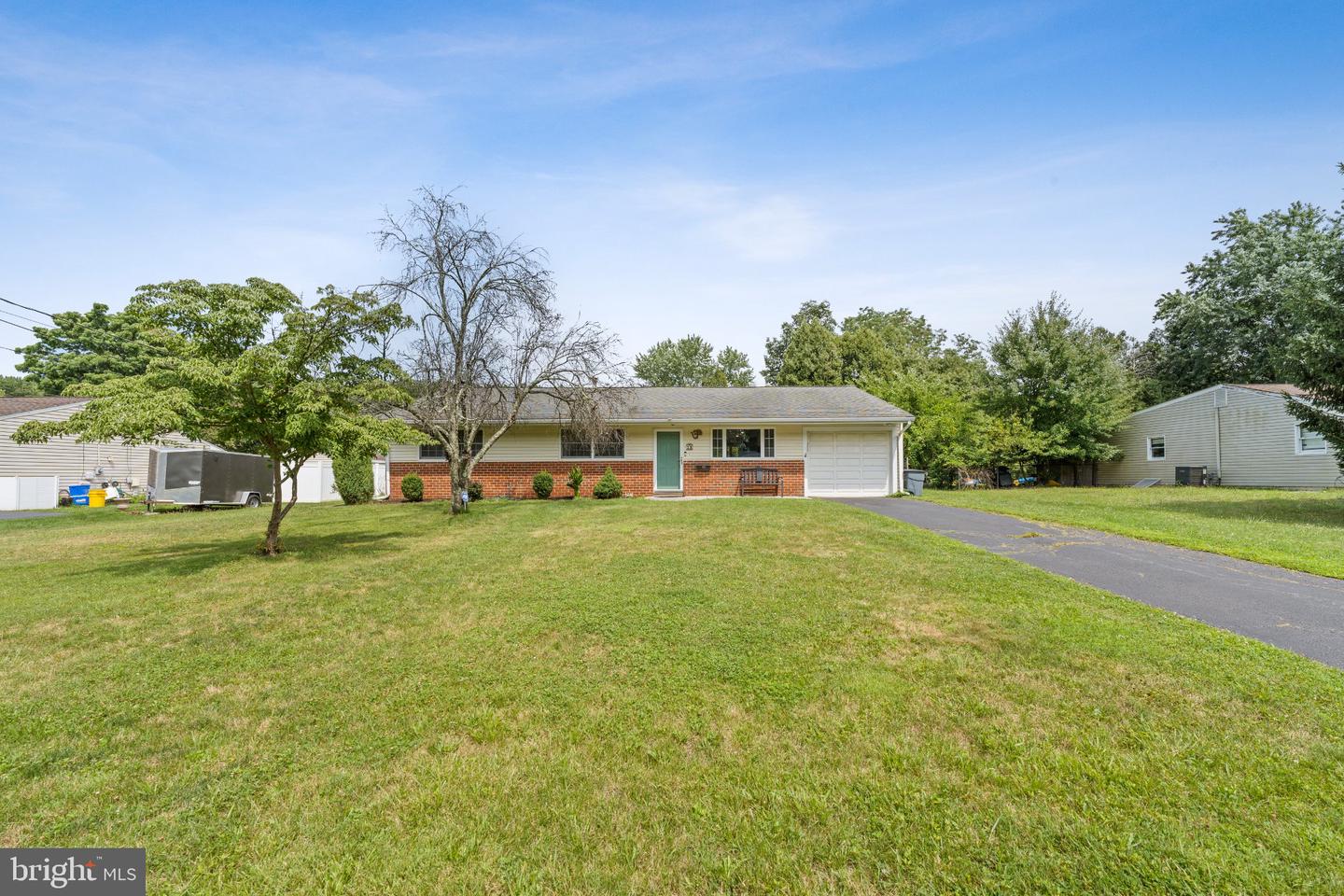 16 STOCKTON RD