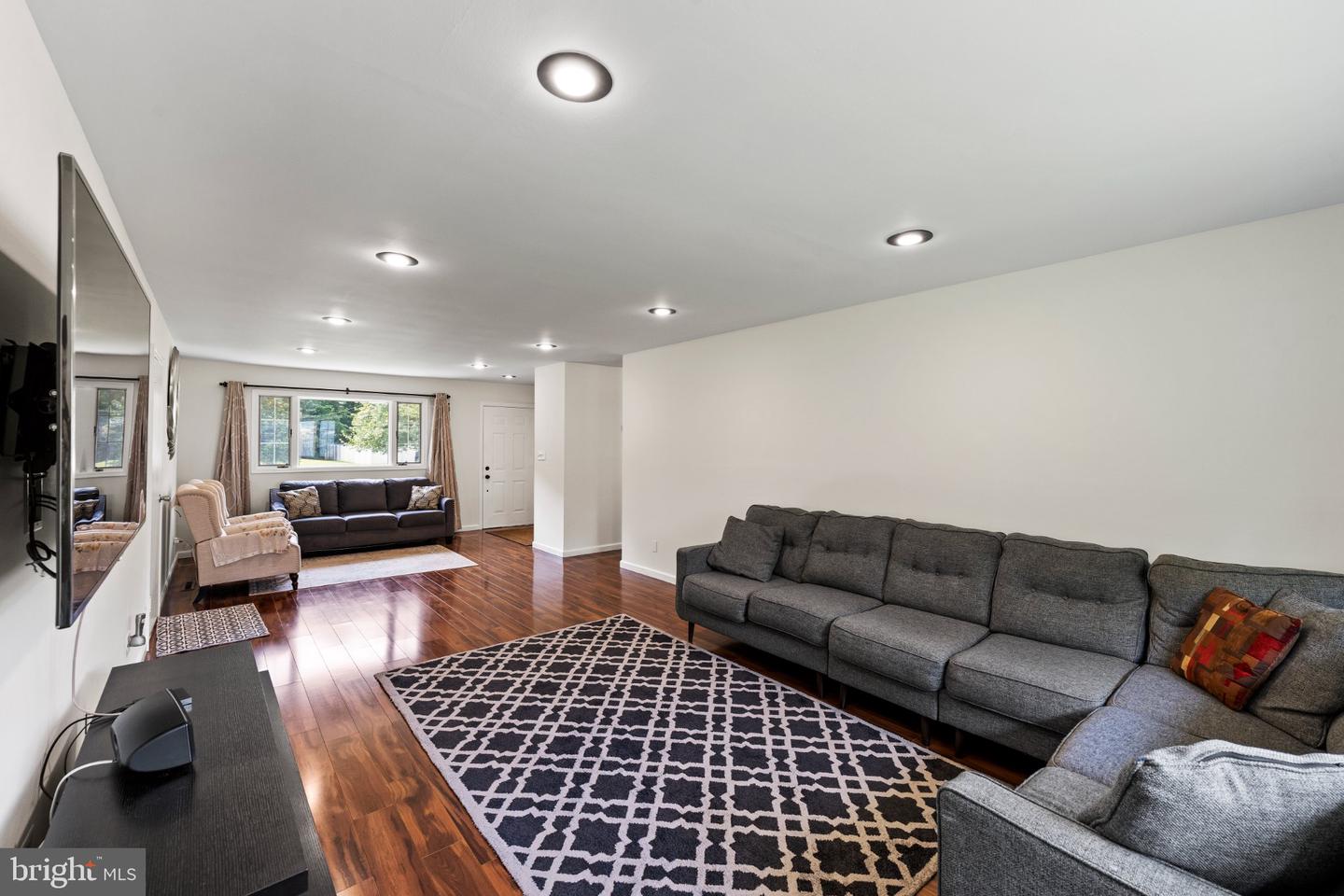 16 Stockton Rd Property Photo 5