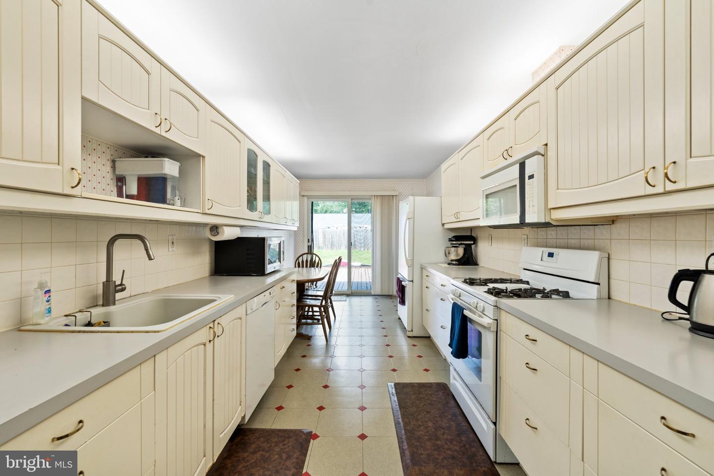 16 Stockton Rd Property Photo 9