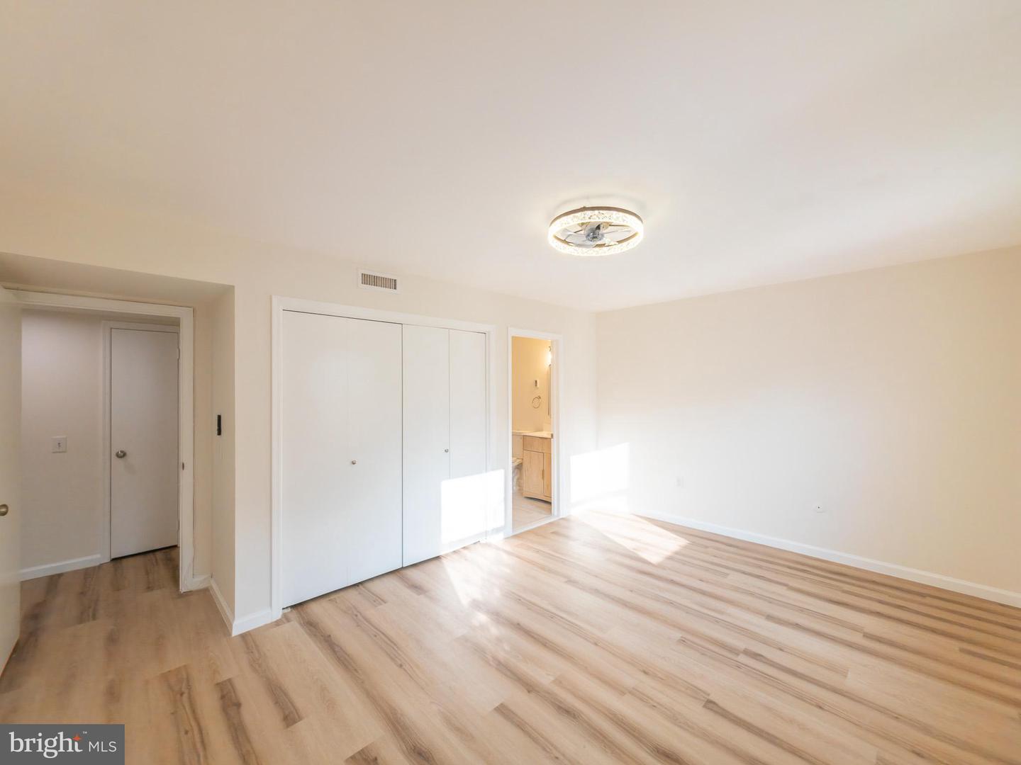 461-b Revere Way Property Photo 22