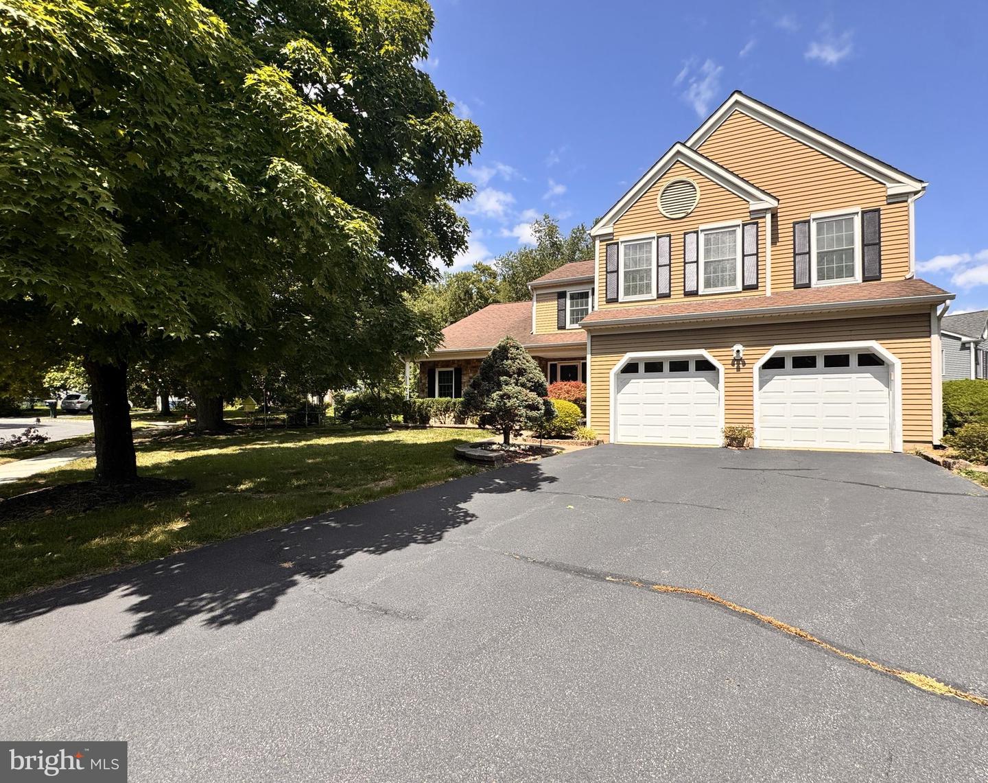 2 MONROE CT