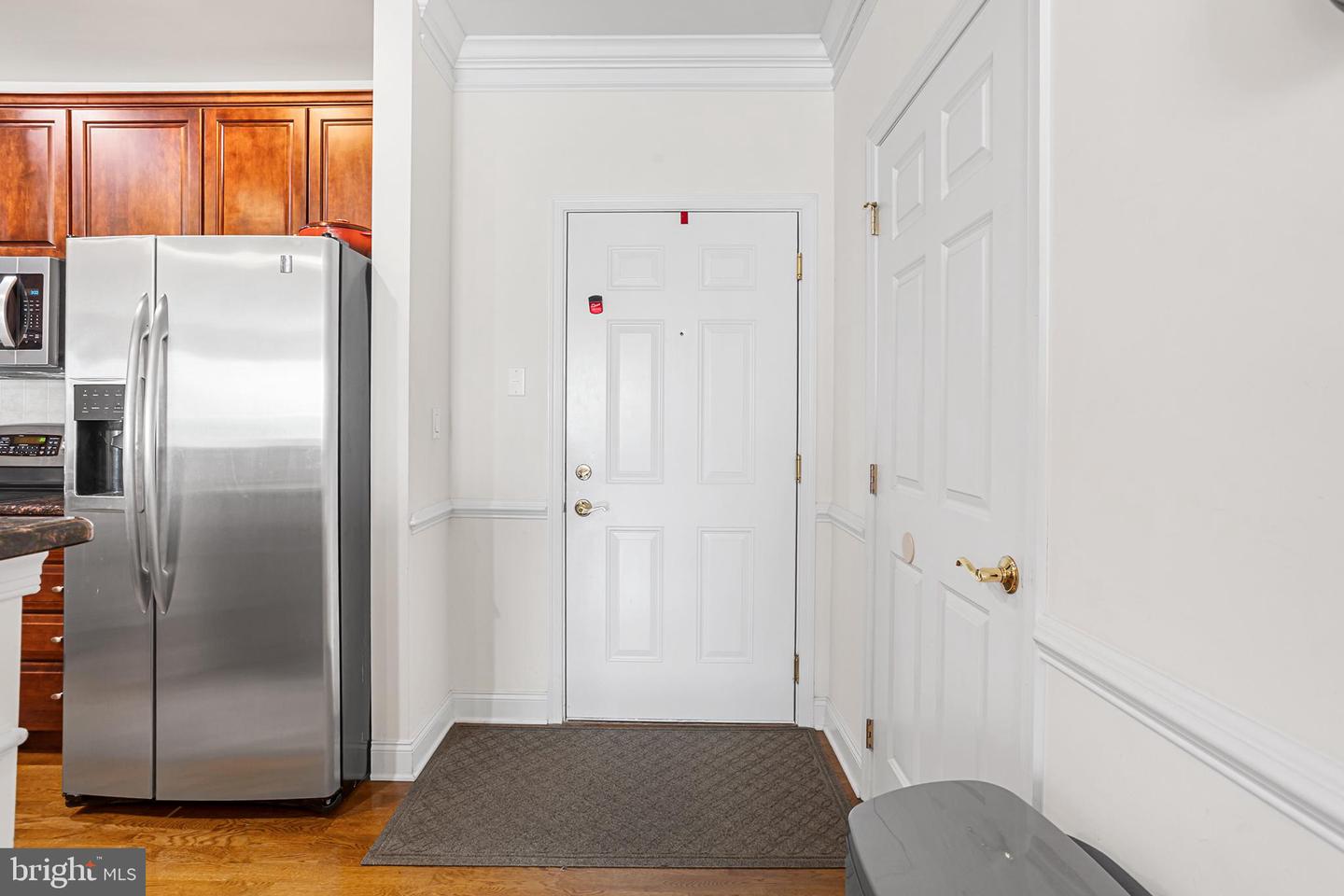 100 Middlesex Blvd #304 Property Photo 5