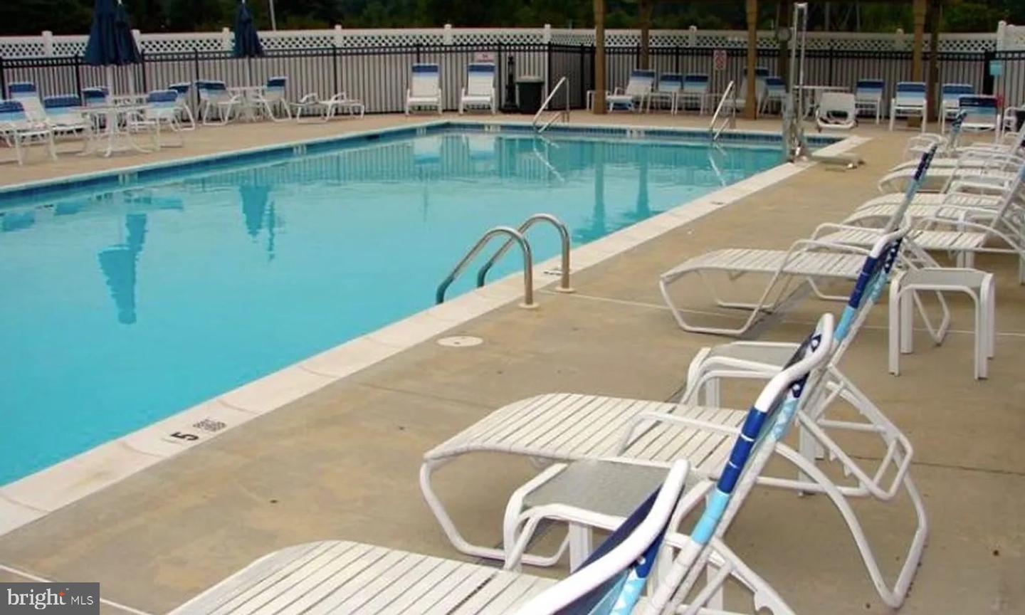 100 Middlesex Blvd #304 Property Photo 16