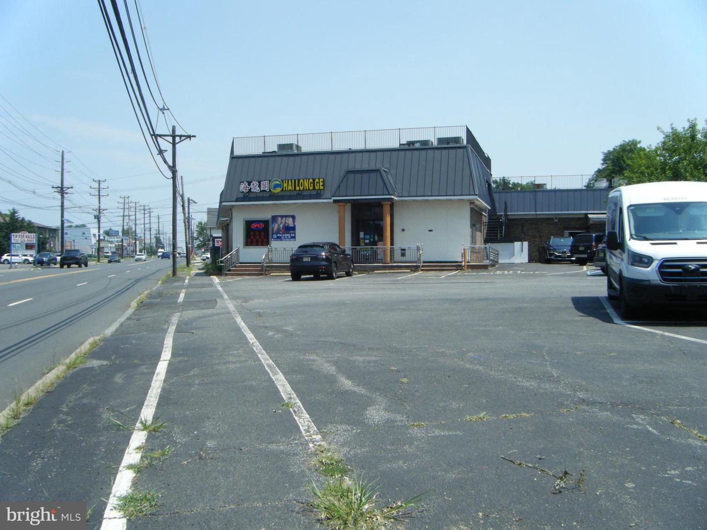 1630 LINCOLN HIGHWAY RT