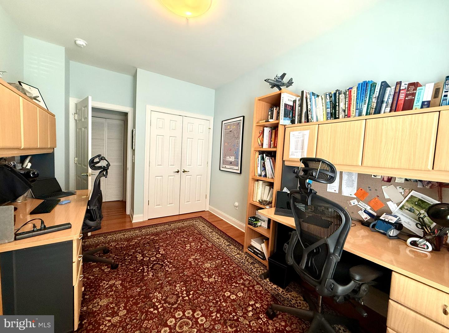 2302 Schindler Dr N Property Photo 21