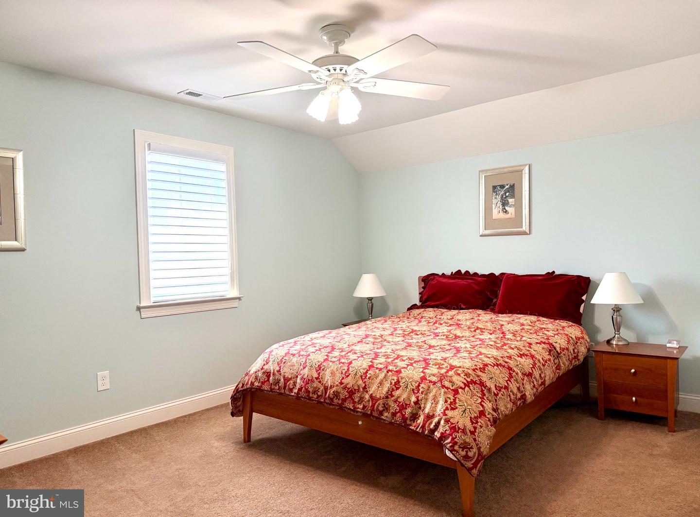 2302 Schindler Dr N Property Photo 26