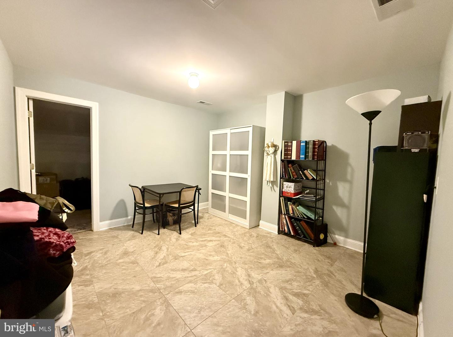 2302 Schindler Dr N Property Photo 29