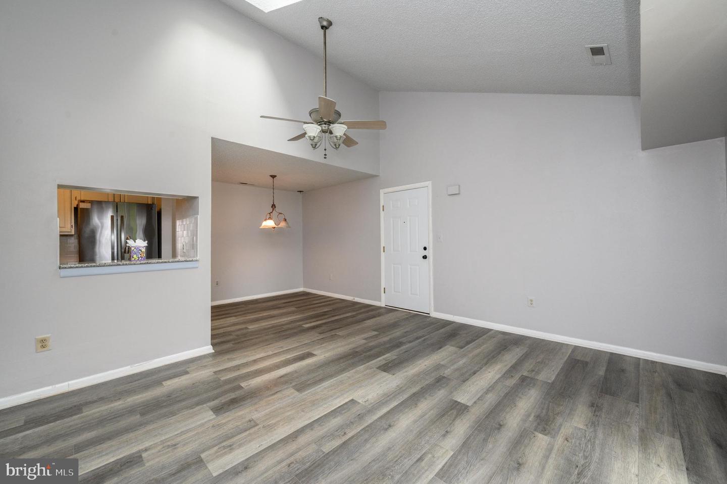 2316 Ravens Crest Dr Property Photo 7