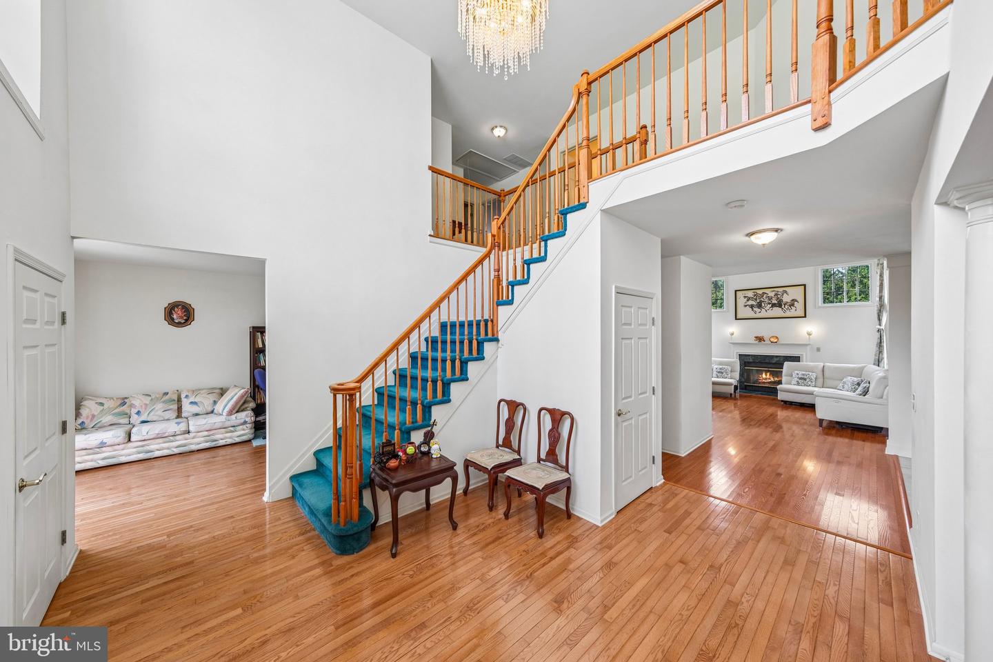 2 Chamberlin Ct Property Photo 6