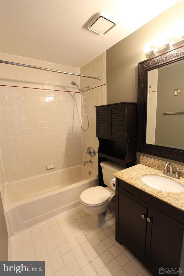 5015 Ravens Crest Dr Property Photo 12