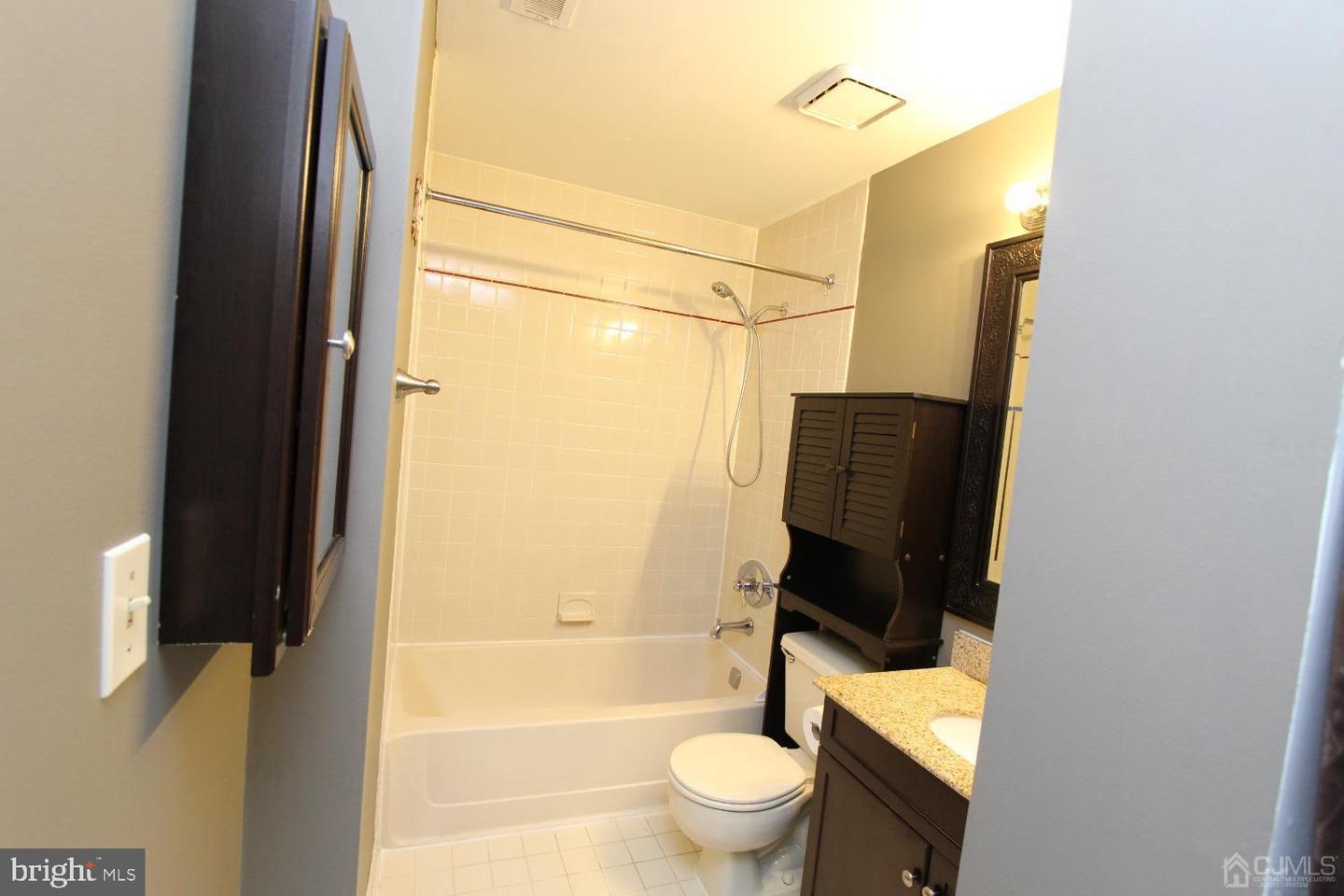 5015 Ravens Crest Dr Property Photo 13