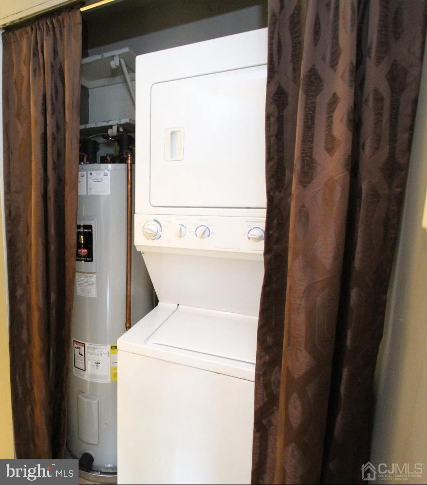 5015 Ravens Crest Dr Property Photo 14