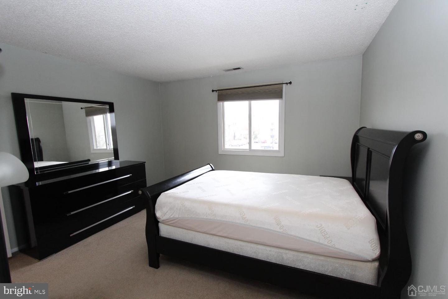 5015 Ravens Crest Dr Property Photo 19