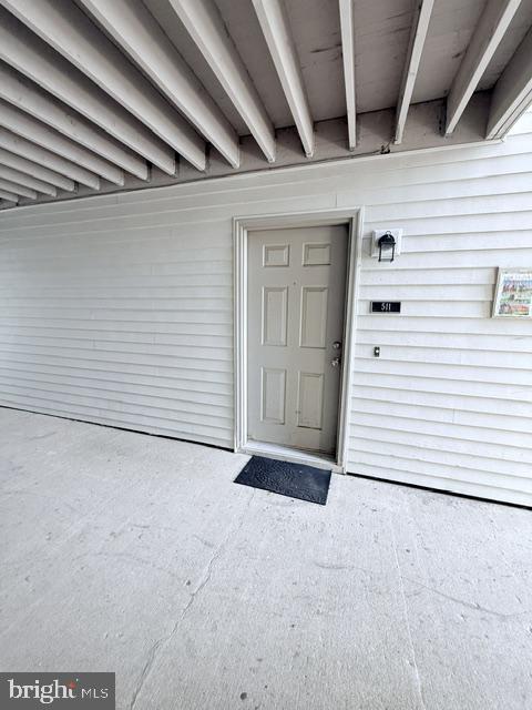 511 RAVENS CREST DR Property Photo 1