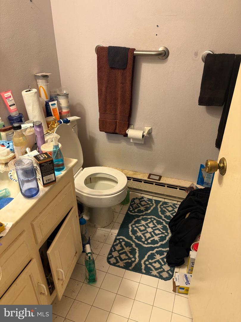 241-b Mayflower Way Property Photo 8