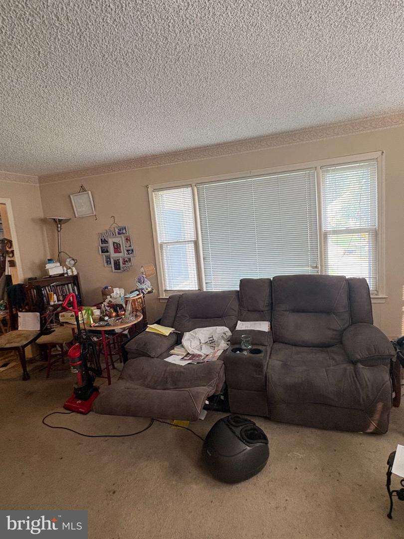 241-b Mayflower Way Property Photo 11
