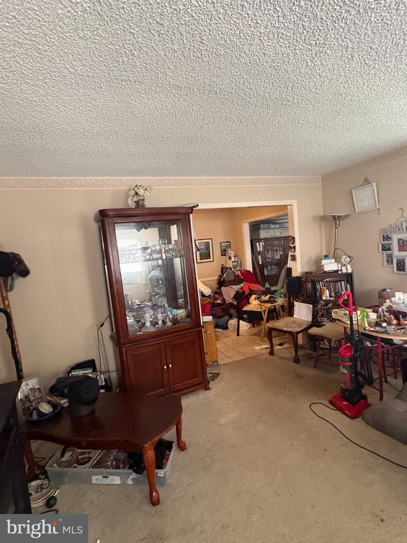 241-b Mayflower Way Property Photo 12