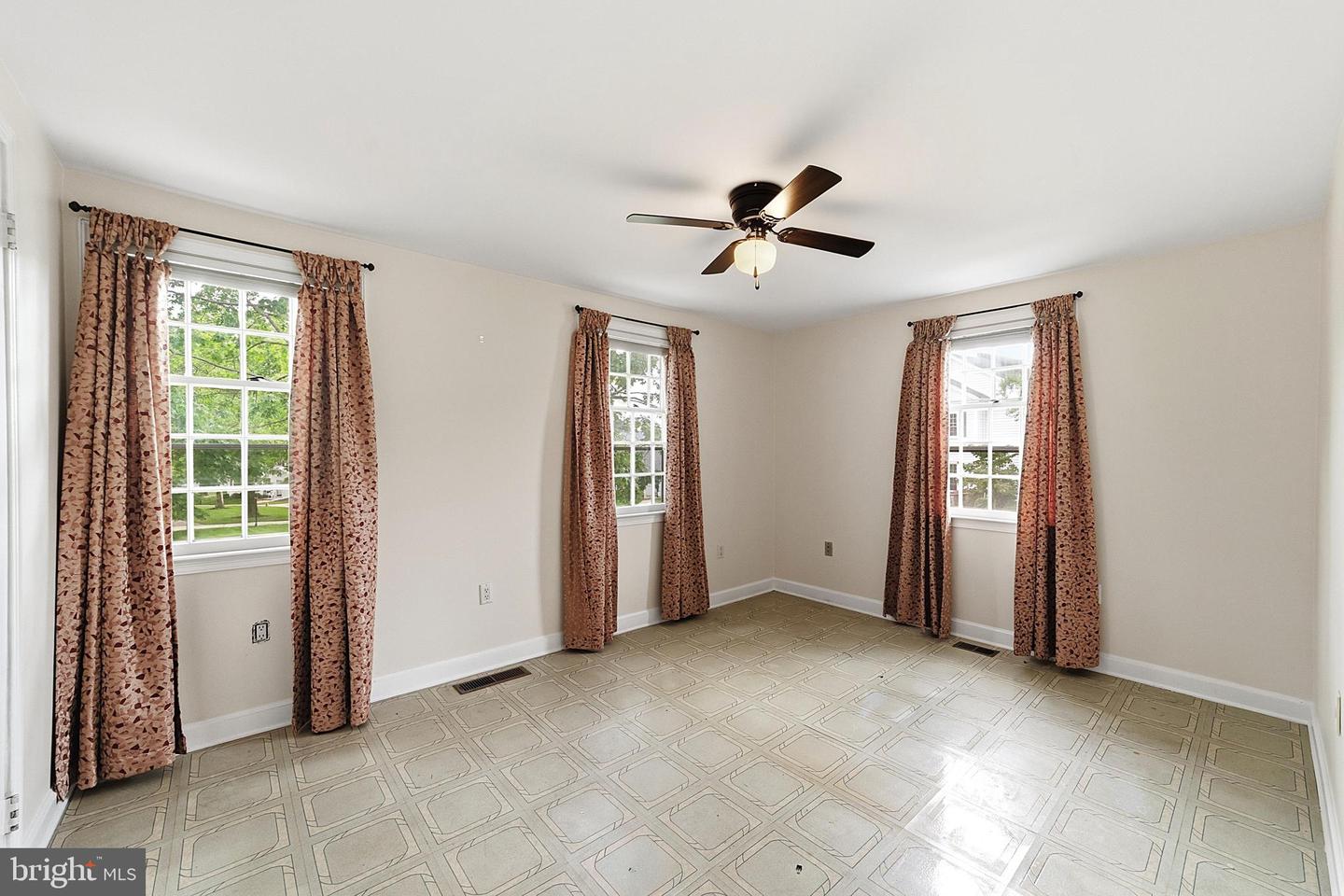 13 Sussex #c Property Photo 16