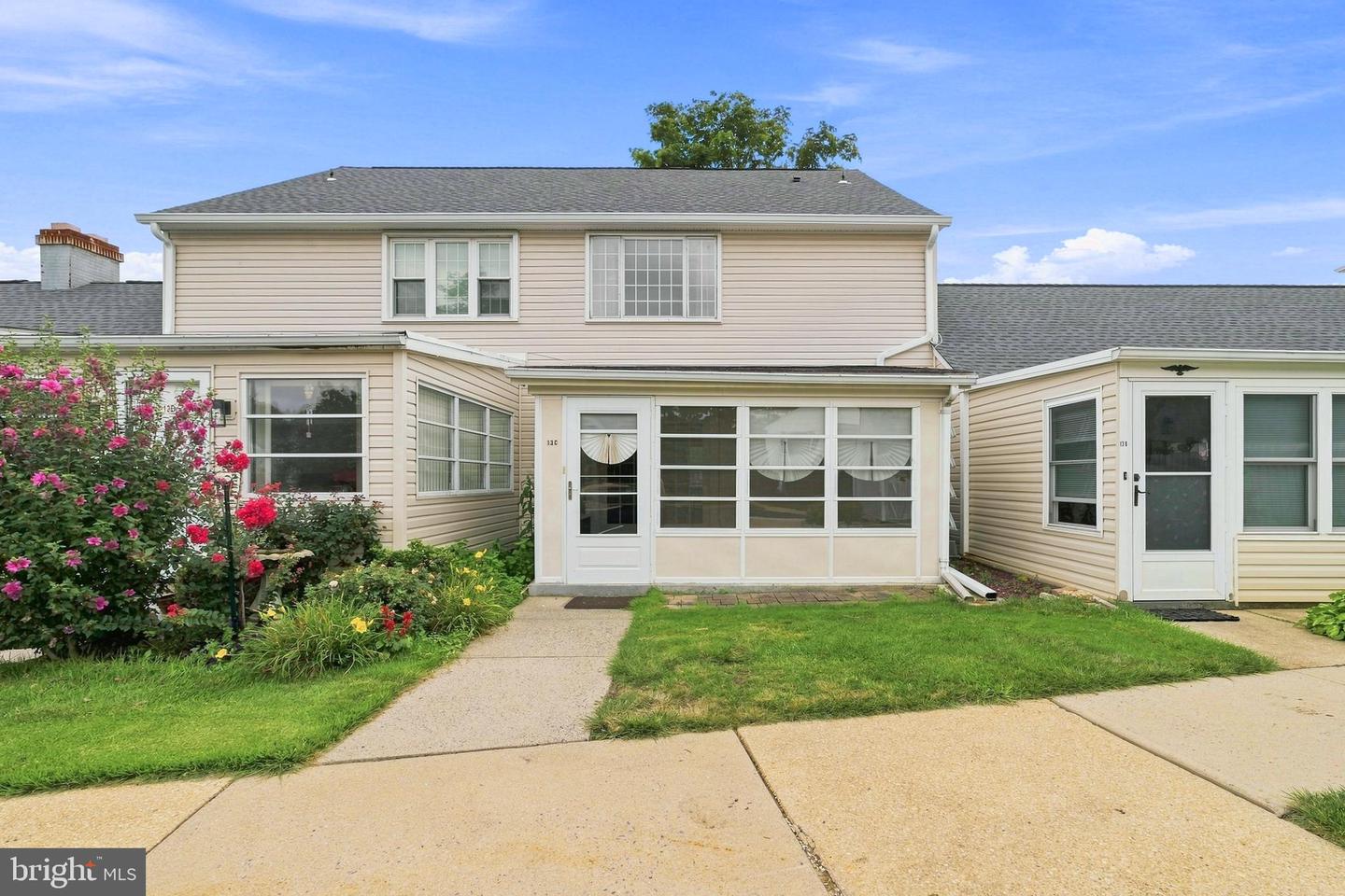 13 Sussex #c Property Photo 21