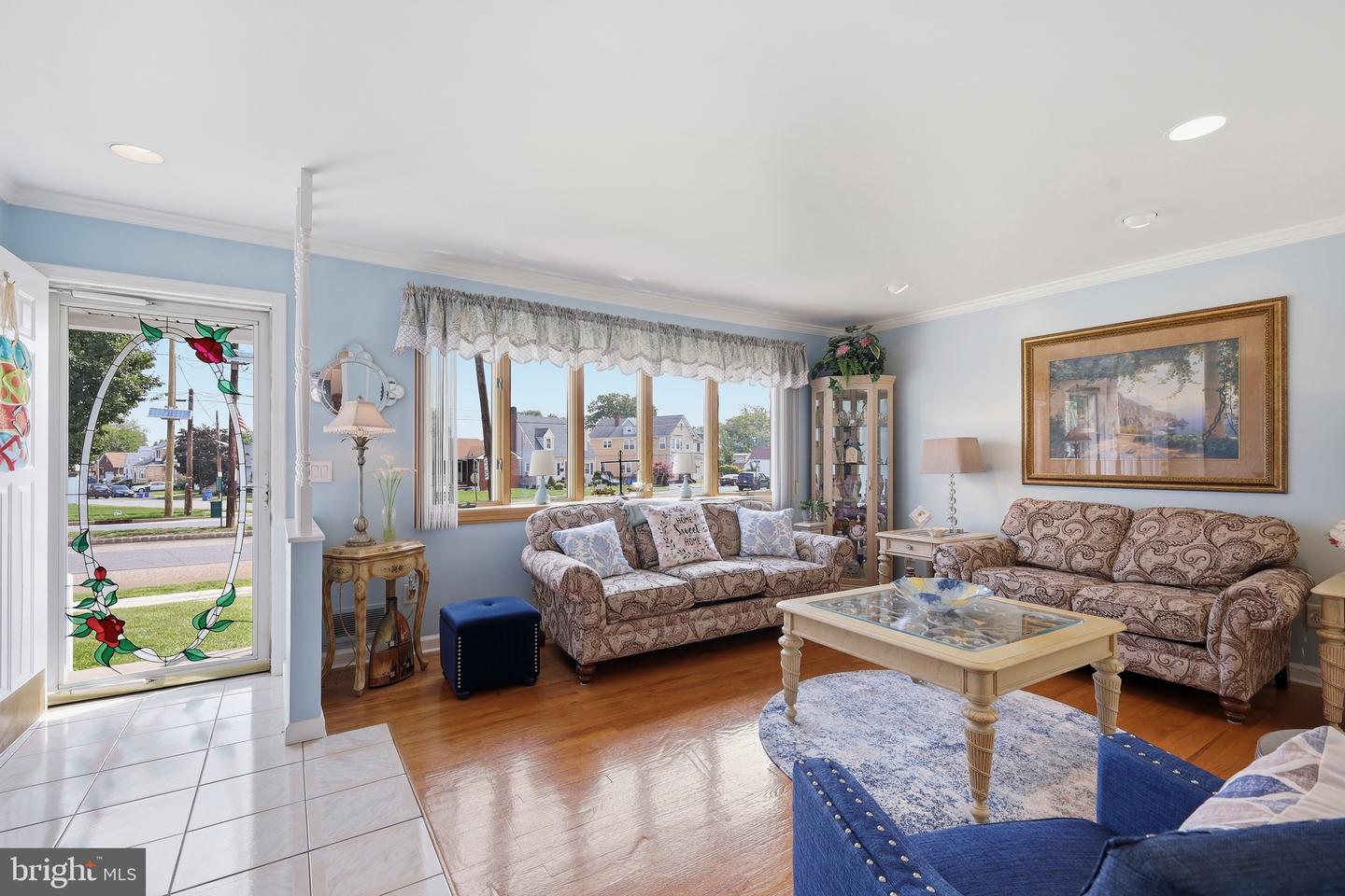 381 Carteret Property Photo 10