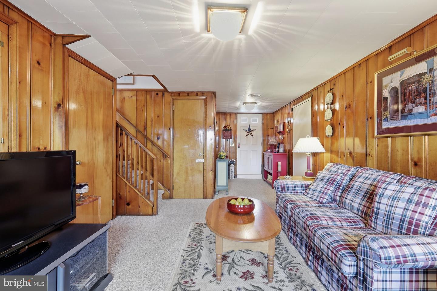 381 Carteret Property Photo 25