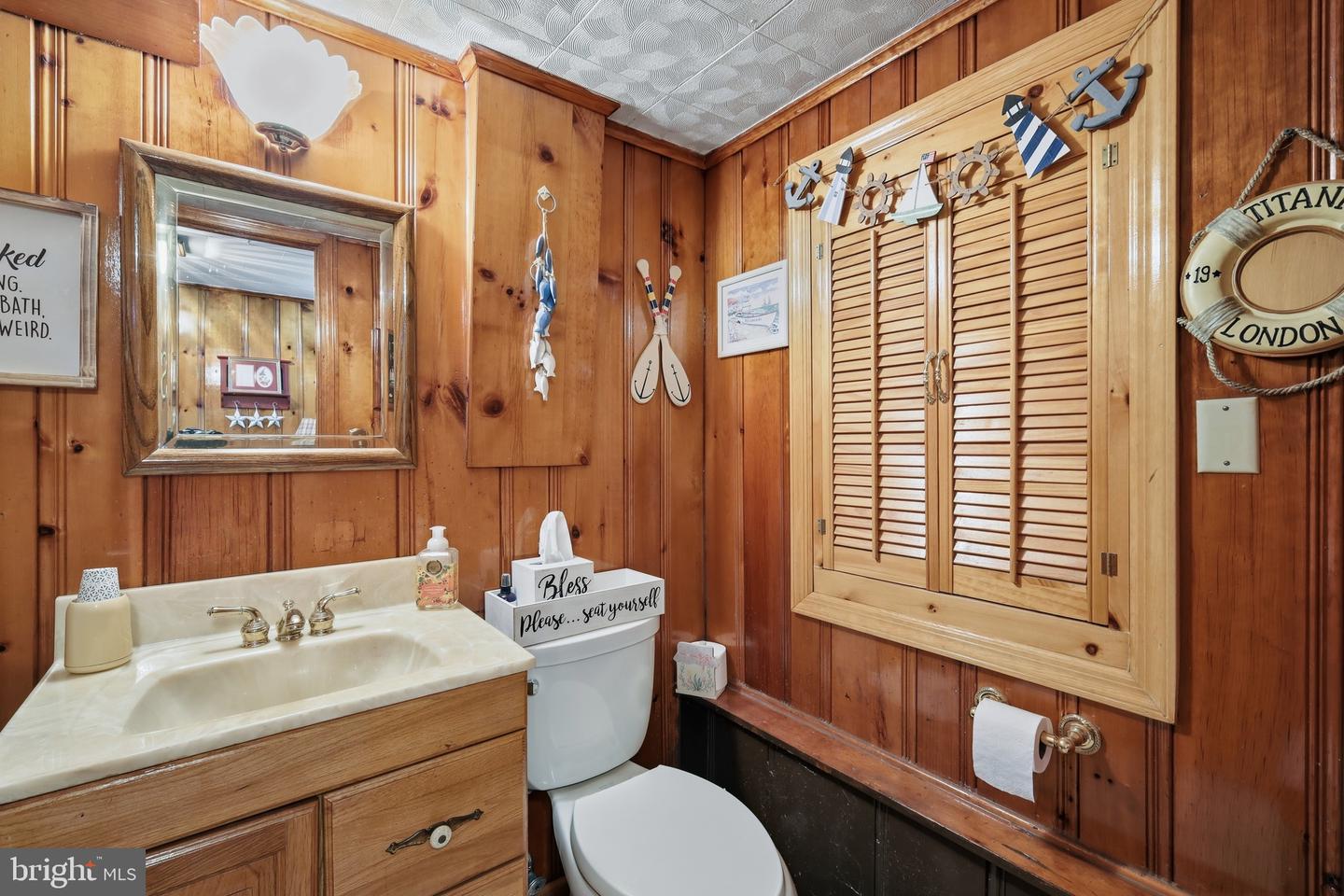 381 Carteret Property Photo 26
