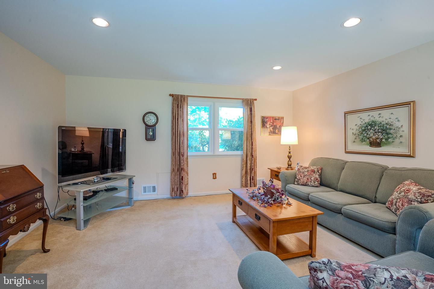 31 Pullman Loop Property Photo 29