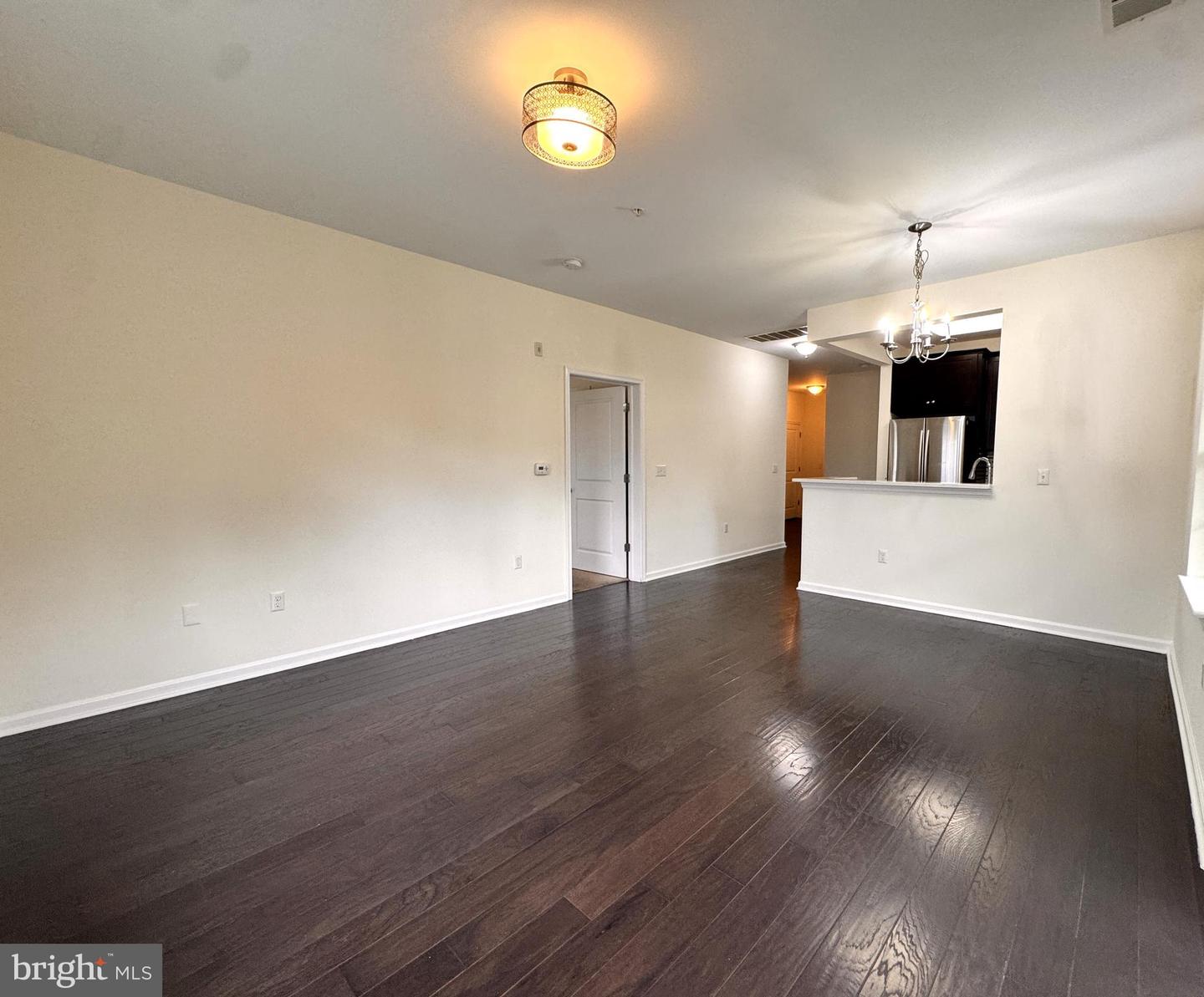 618 Strassle Way Property Photo 5