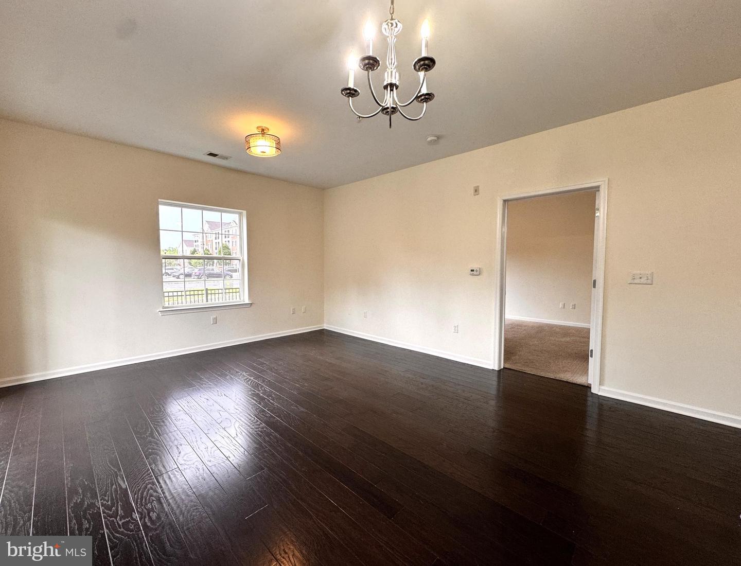 618 Strassle Way Property Photo 7