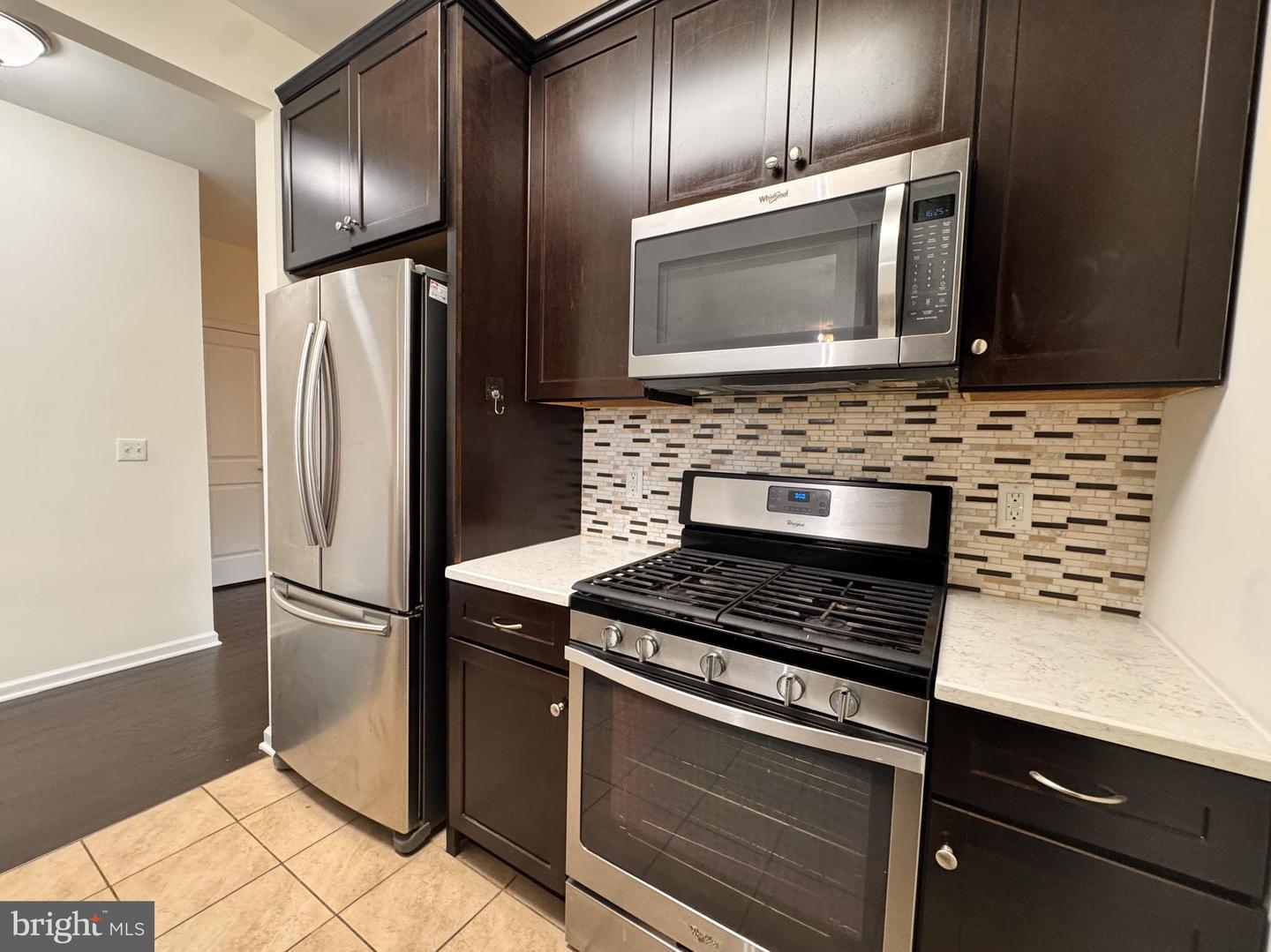 618 Strassle Way Property Photo 12
