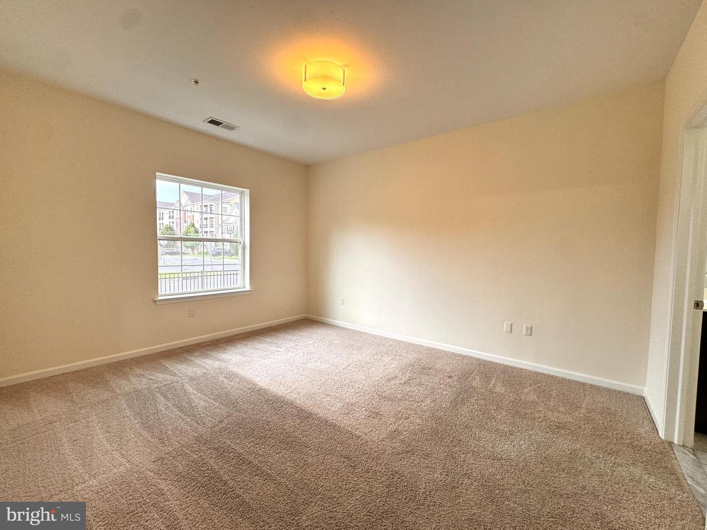 618 Strassle Way Property Photo 13
