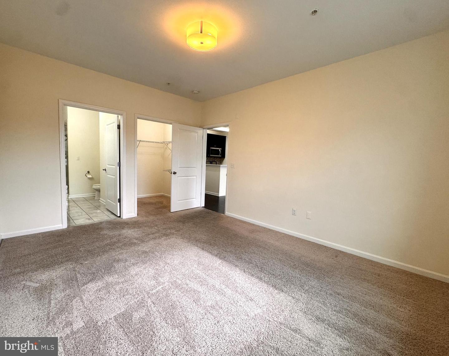 618 Strassle Way Property Photo 14