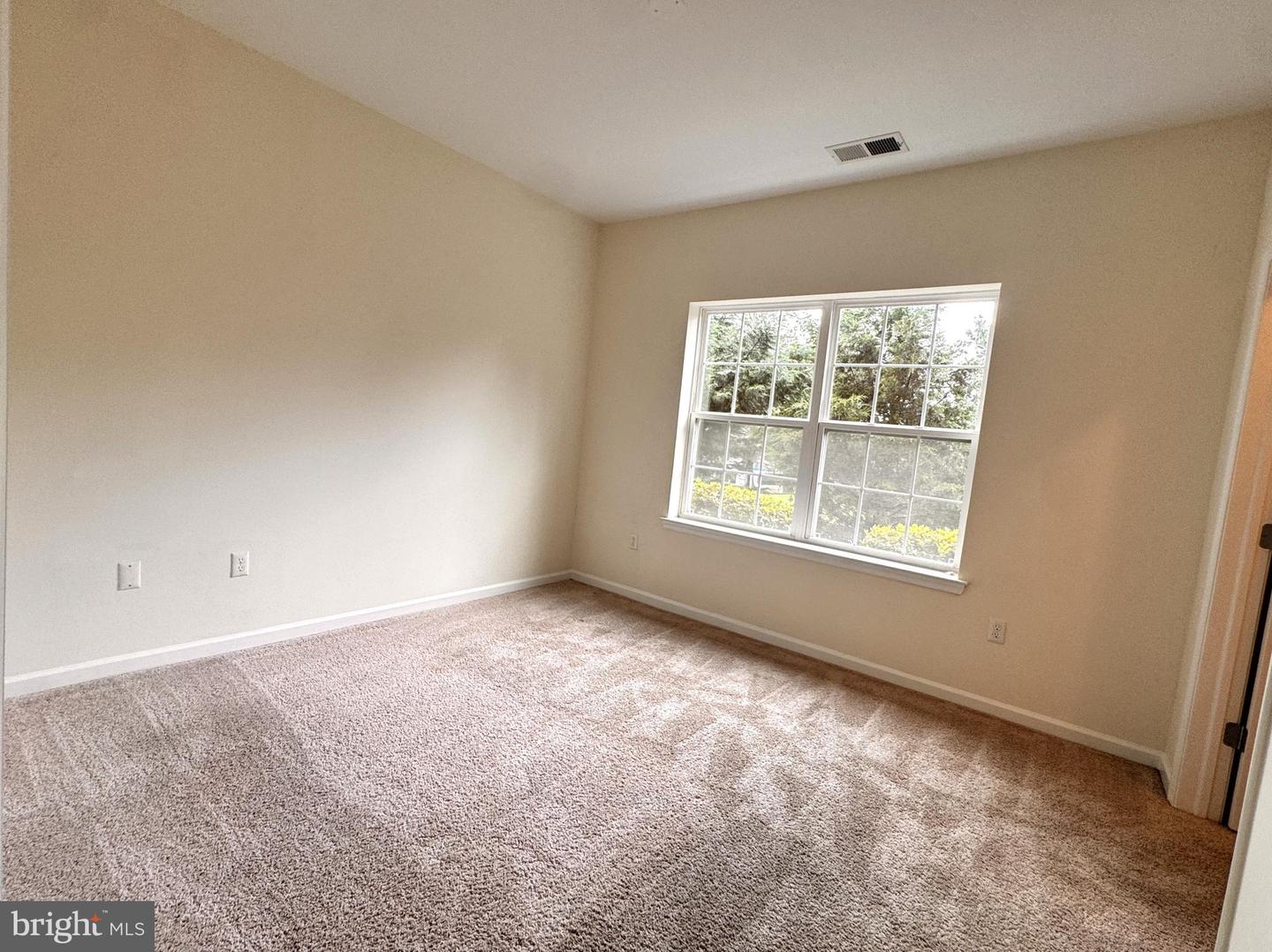 618 Strassle Way Property Photo 17