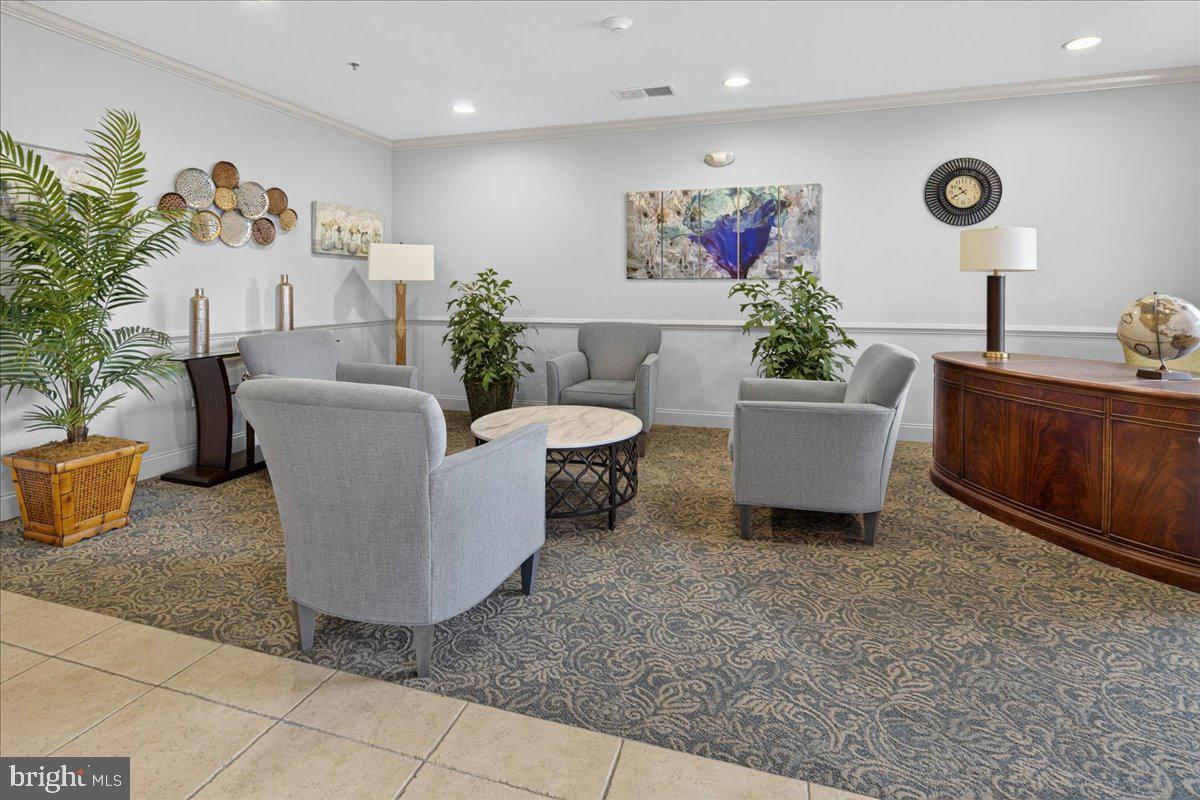 100 Middlesex 100 Middlesex Blvd #313 Property Photo 4