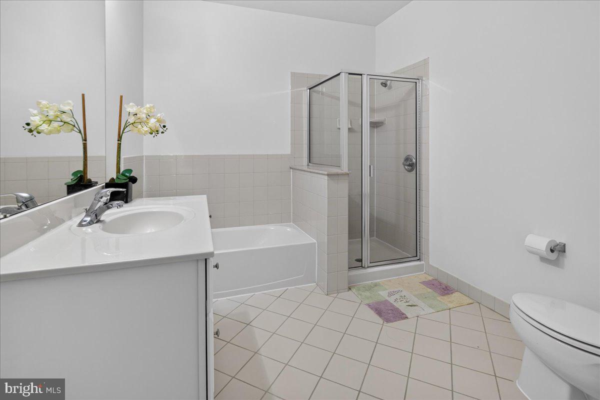 100 Middlesex 100 Middlesex Blvd #313 Property Photo 28