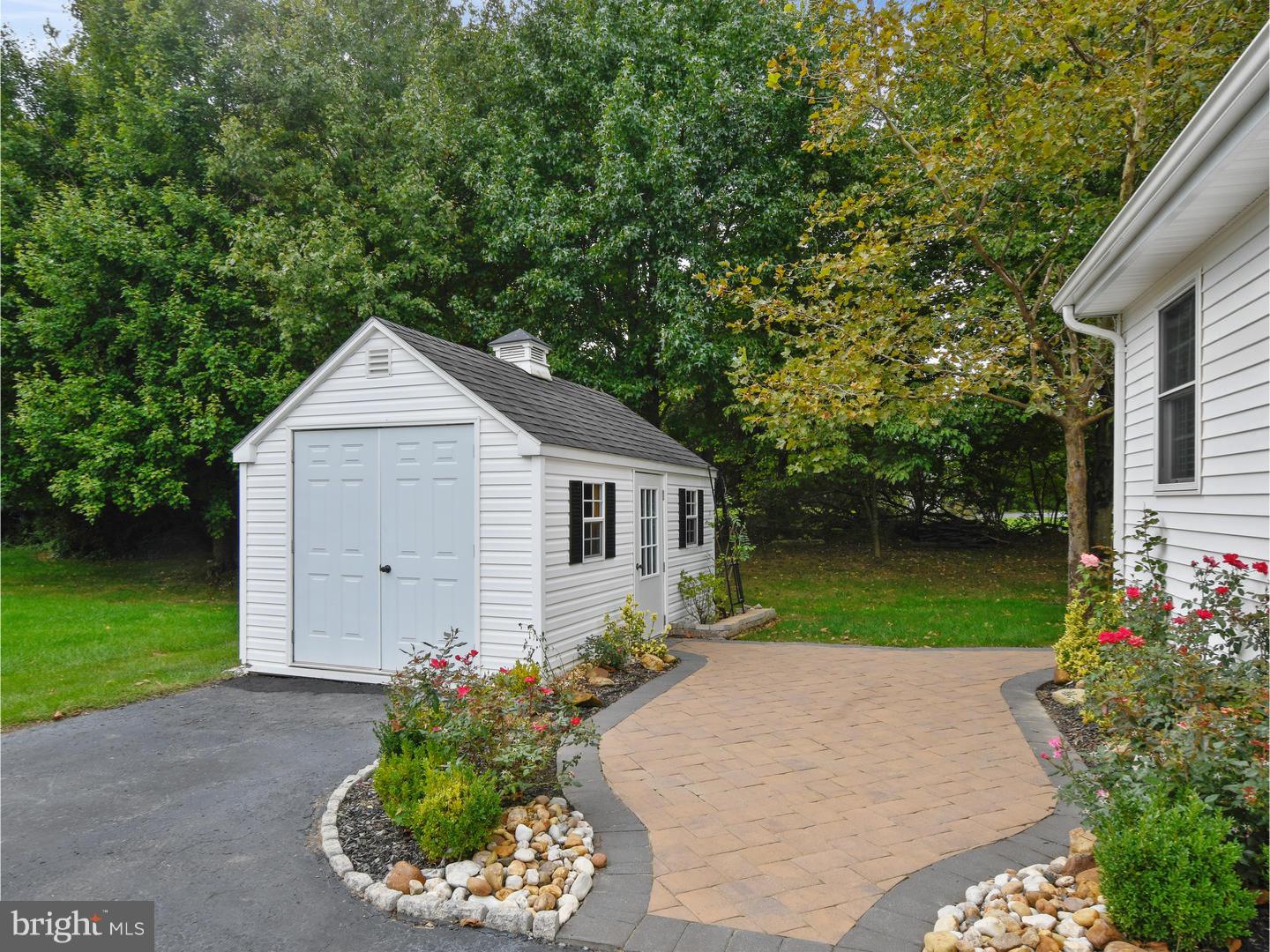 27 Bodine Dr Property Photo 24