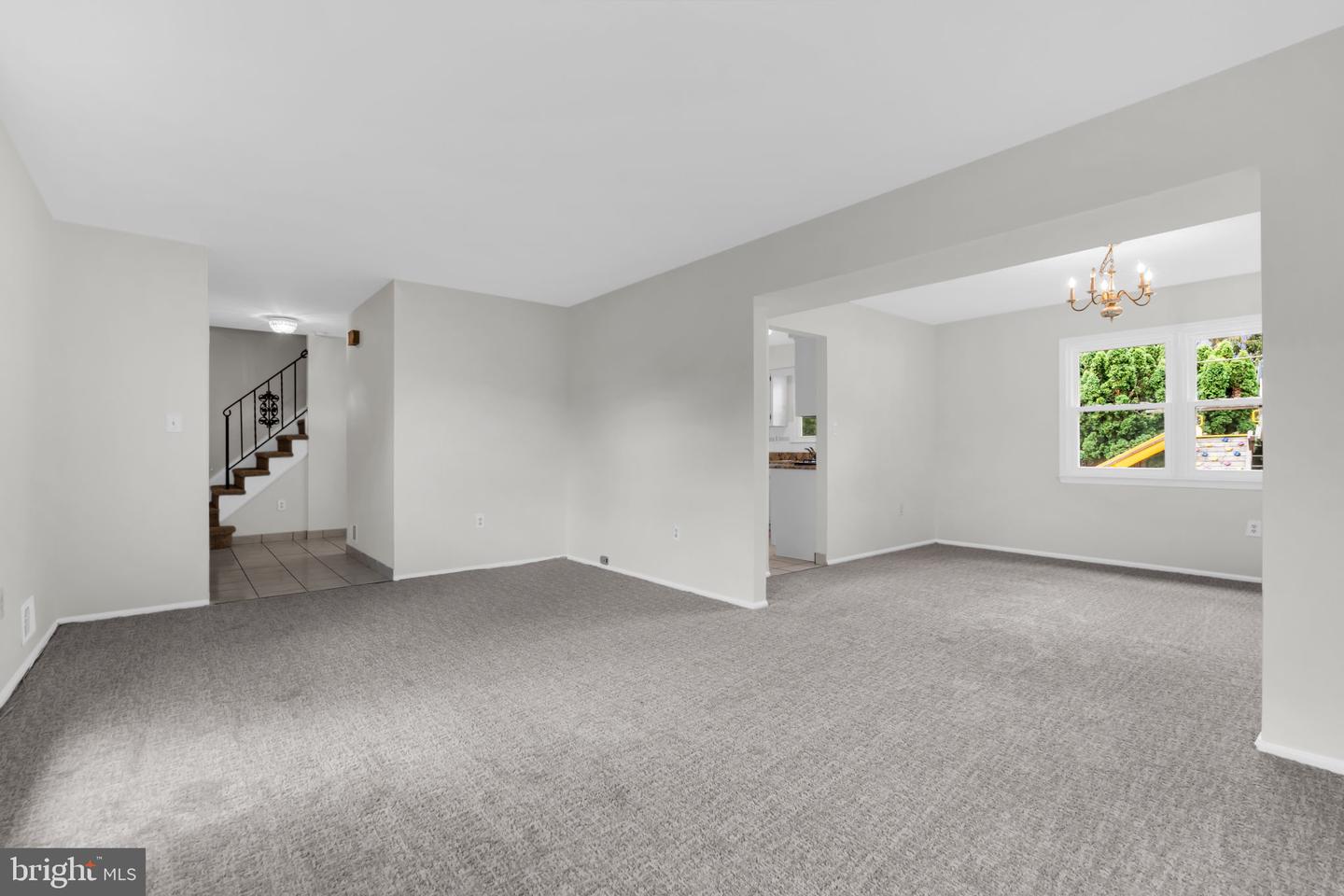15 Major Ln Property Photo 8