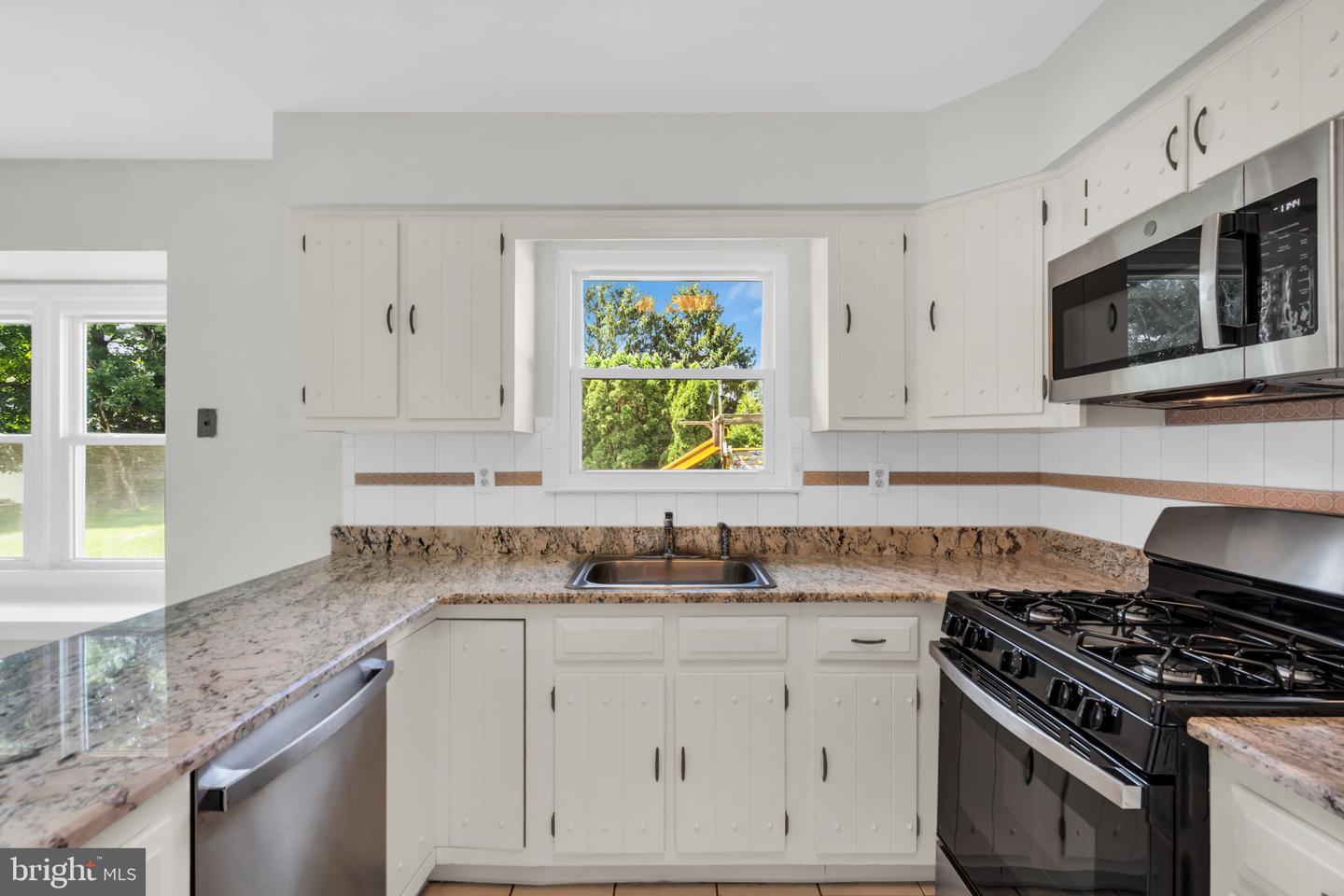 15 Major Ln Property Photo 15