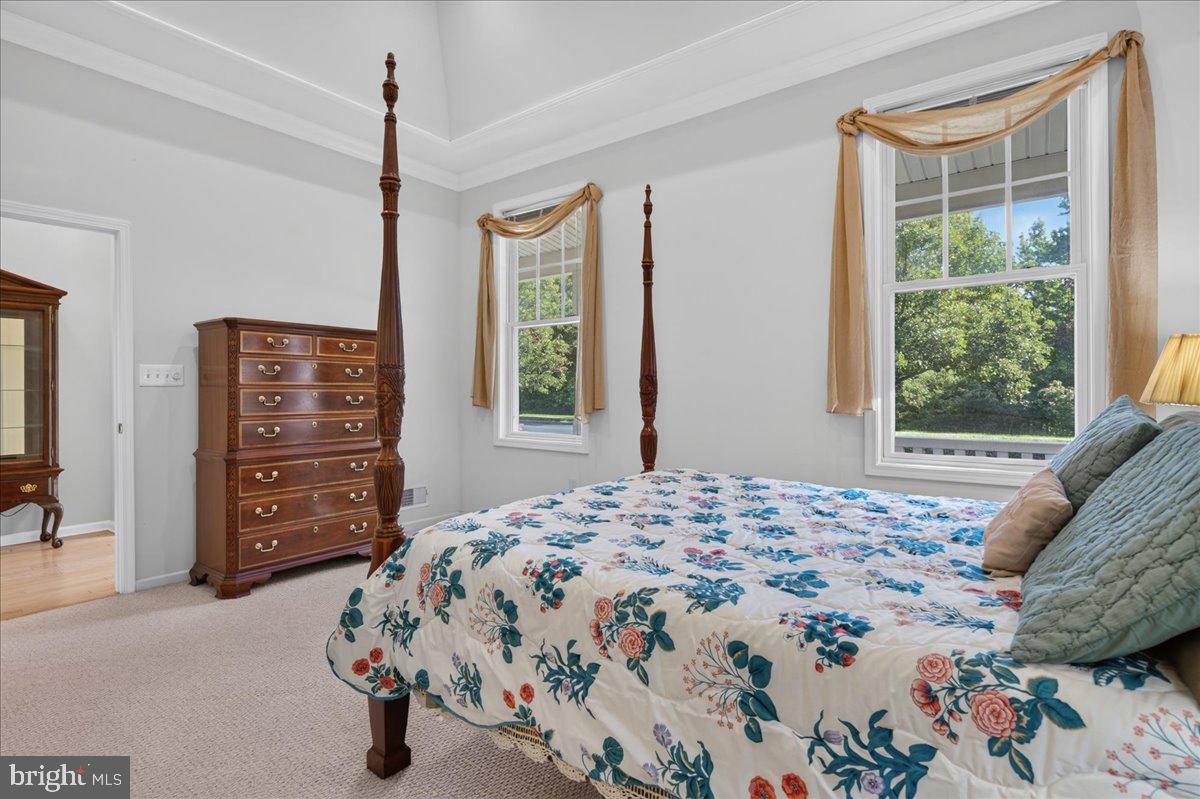 4 Spraul Ln Property Photo 22