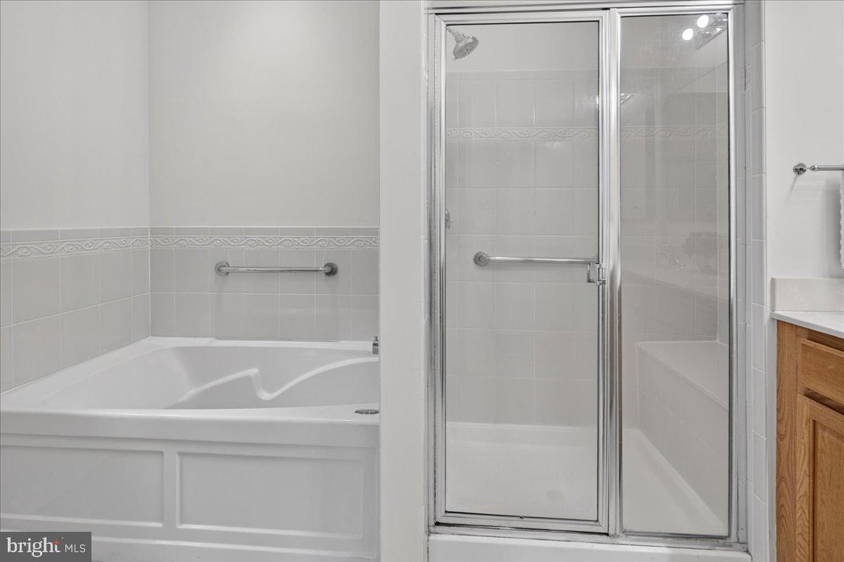 4 Spraul Ln Property Photo 25