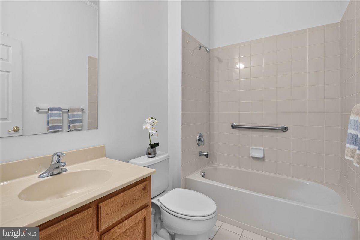 4 Spraul Ln Property Photo 28