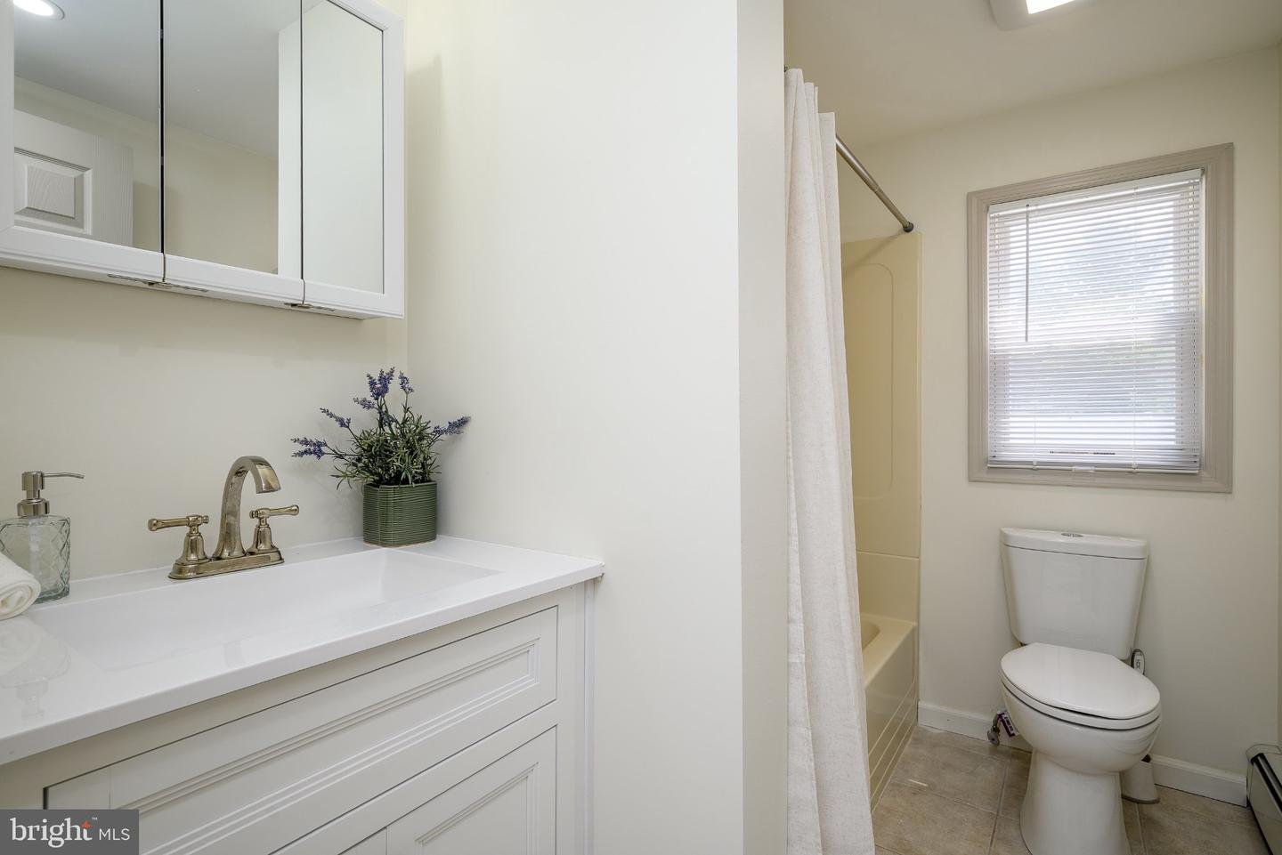 6 Avenue A Property Photo 17